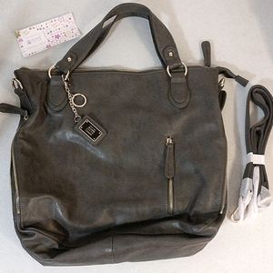 Jeanne Lottie Christine PU Tote in Grey